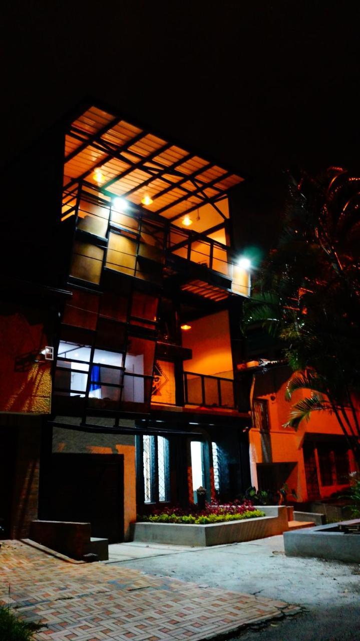 Nativo Hostel Меделин Екстериор снимка