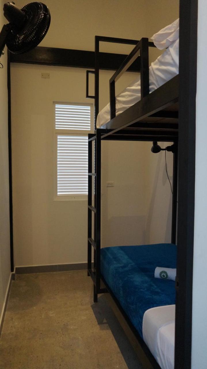 Nativo Hostel Меделин Екстериор снимка