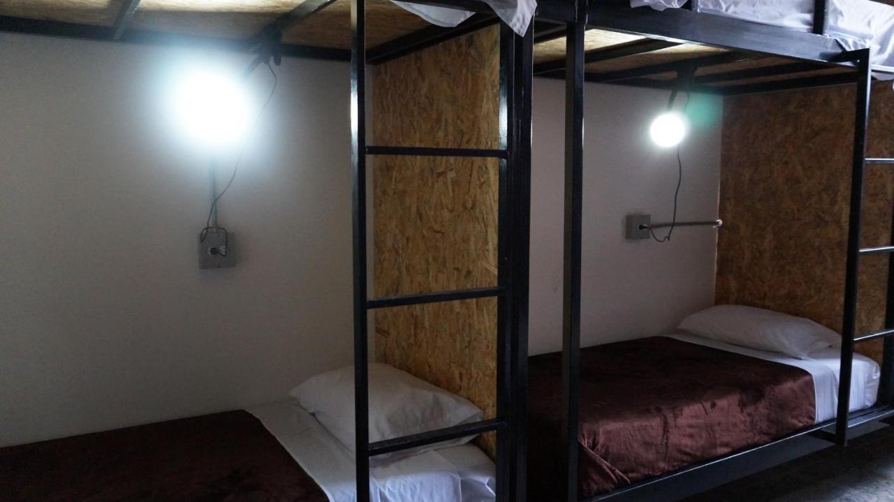 Nativo Hostel Меделин Екстериор снимка