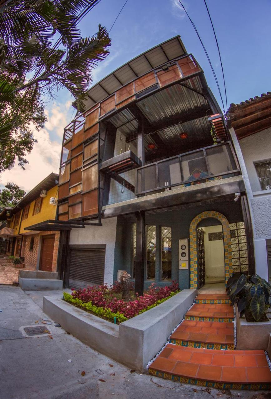 Nativo Hostel Меделин Екстериор снимка