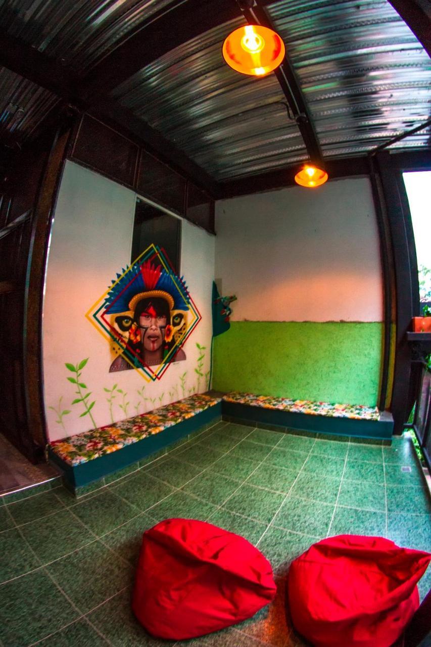 Nativo Hostel Меделин Екстериор снимка