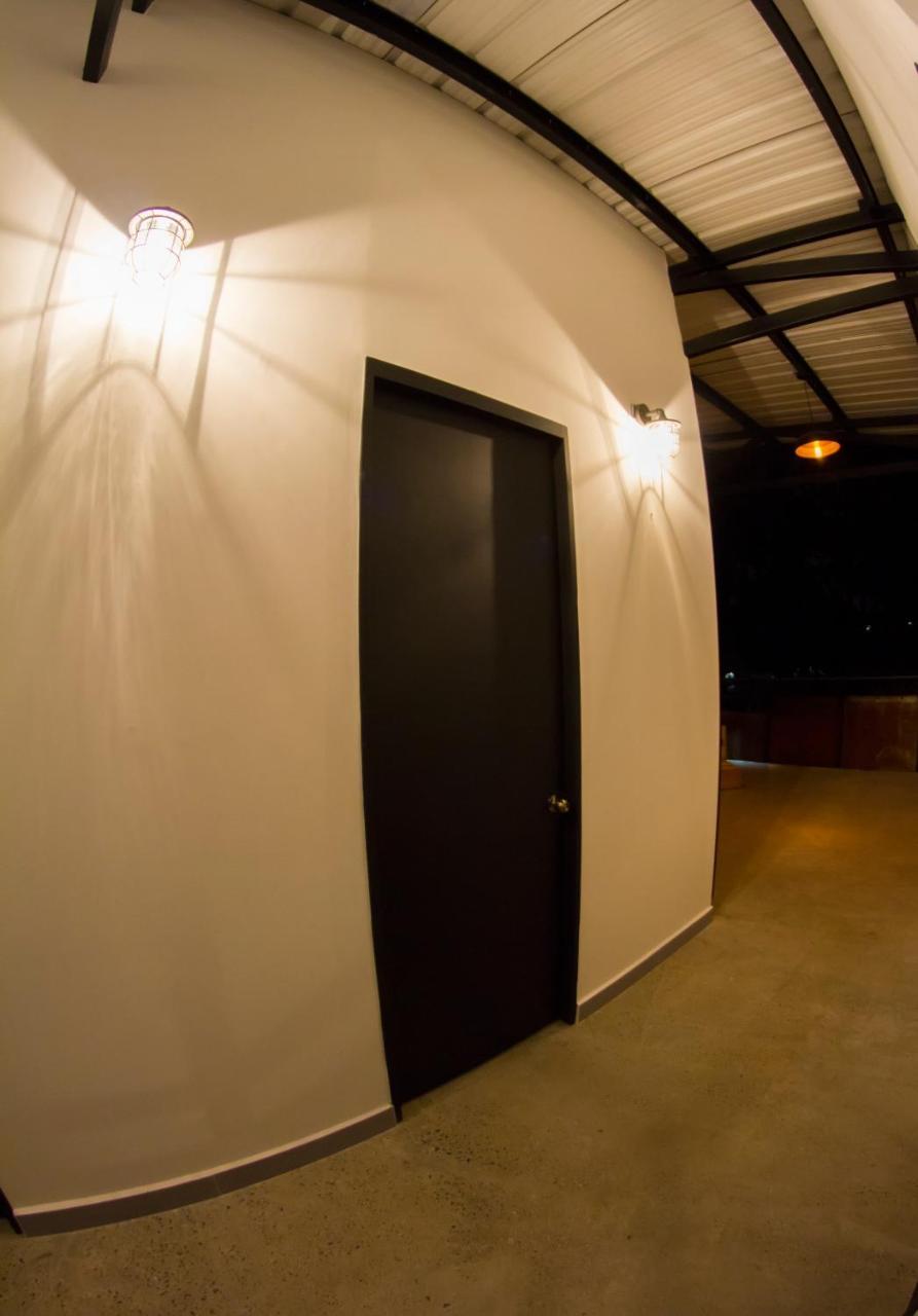 Nativo Hostel Меделин Екстериор снимка