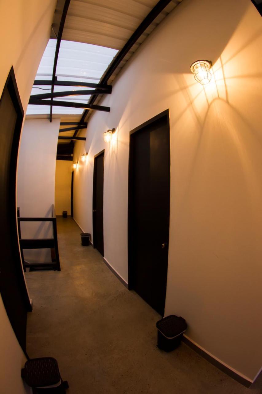 Nativo Hostel Меделин Екстериор снимка